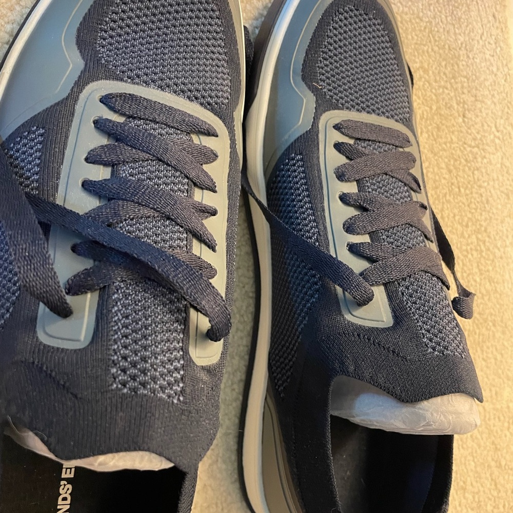 Men's Navy Sneakers - Picture 2 of 3
